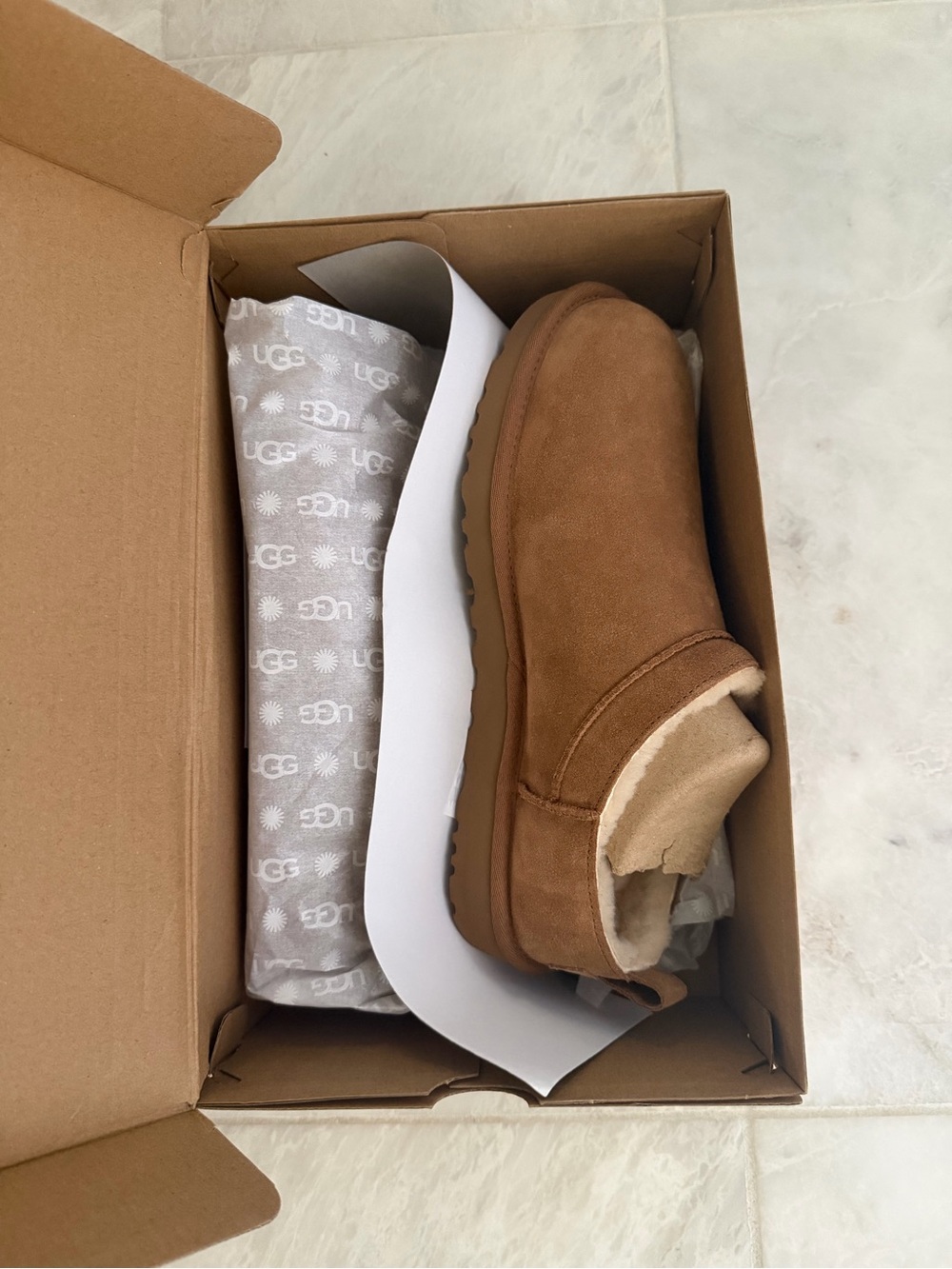 UGG Men’s Chestnut Slip-On Suede Cozy Clog